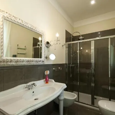 Sleeps 13 Pool Air Con Villa